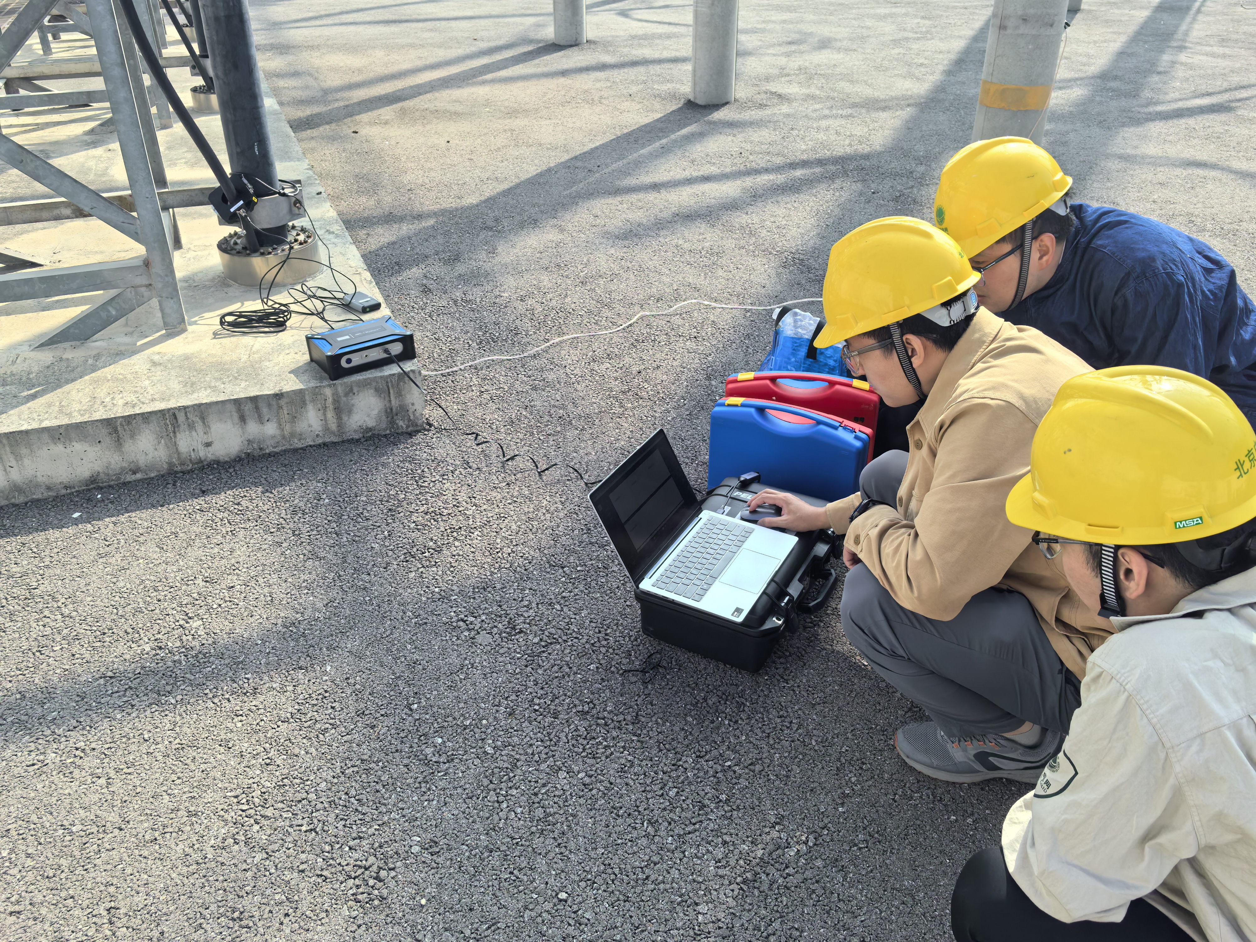 高頻電纜局放測試儀在變電站測試現場